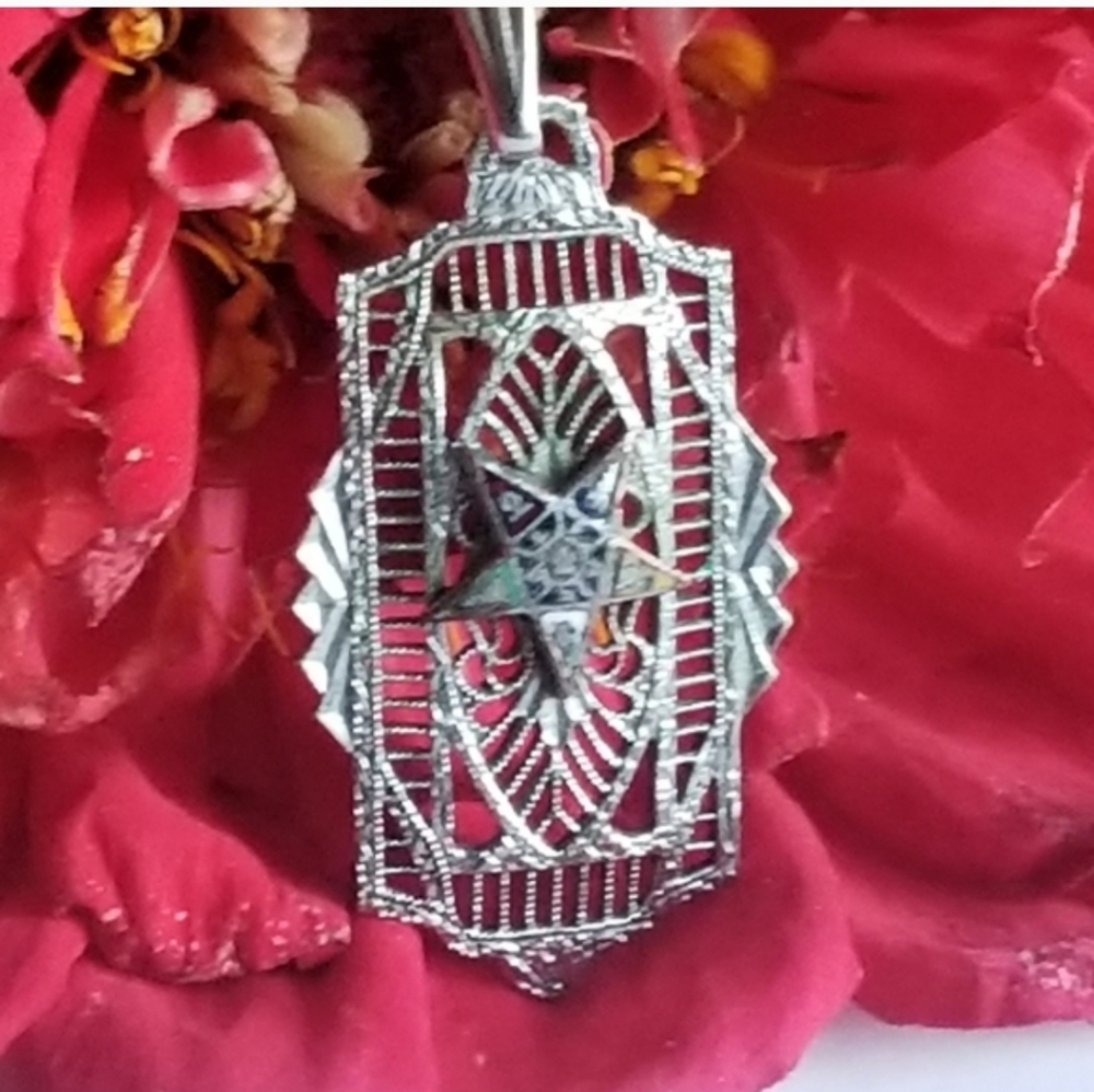 Reserved! Vintage Eastern Star pendant - Picture 2 of 5